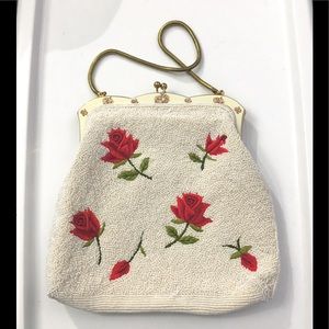 Beaded & Embroidered Rose Pattern Purse w Frame